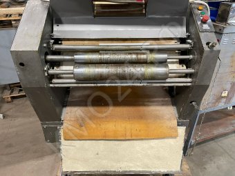 Тестозакаточная машина