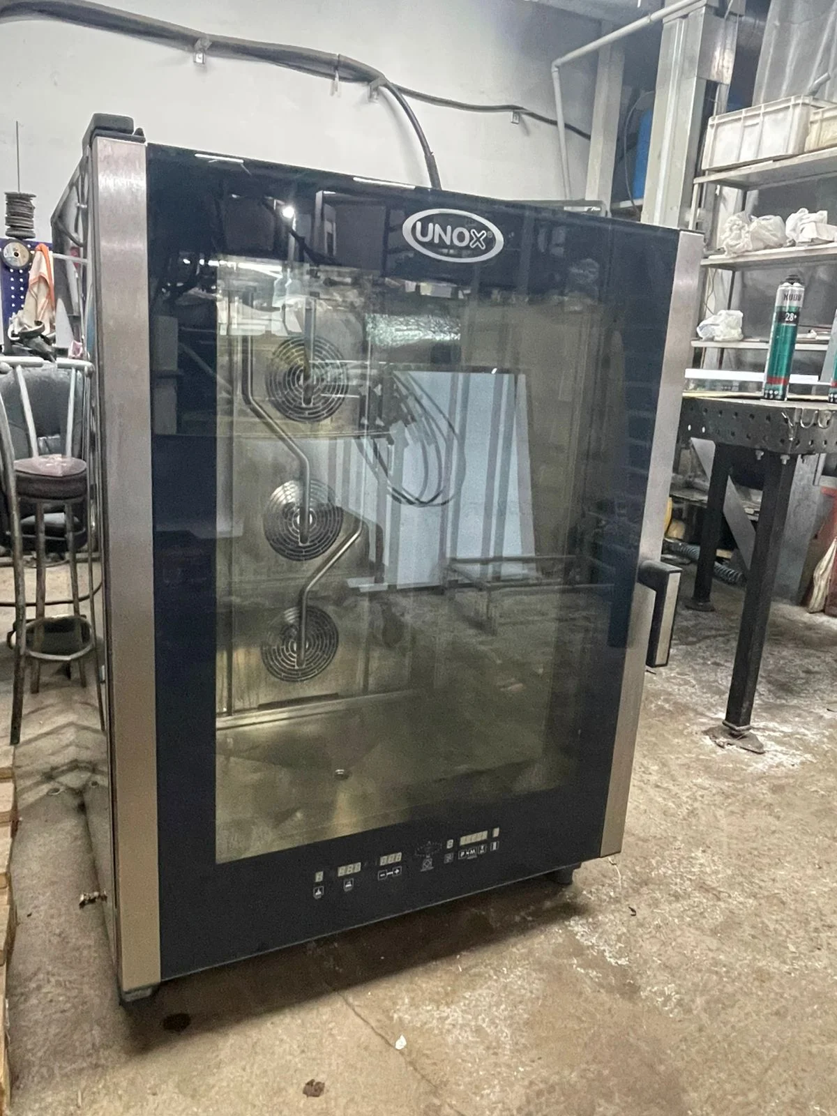 Печь конвекционная Unox XBC 805E, 10 уровней.