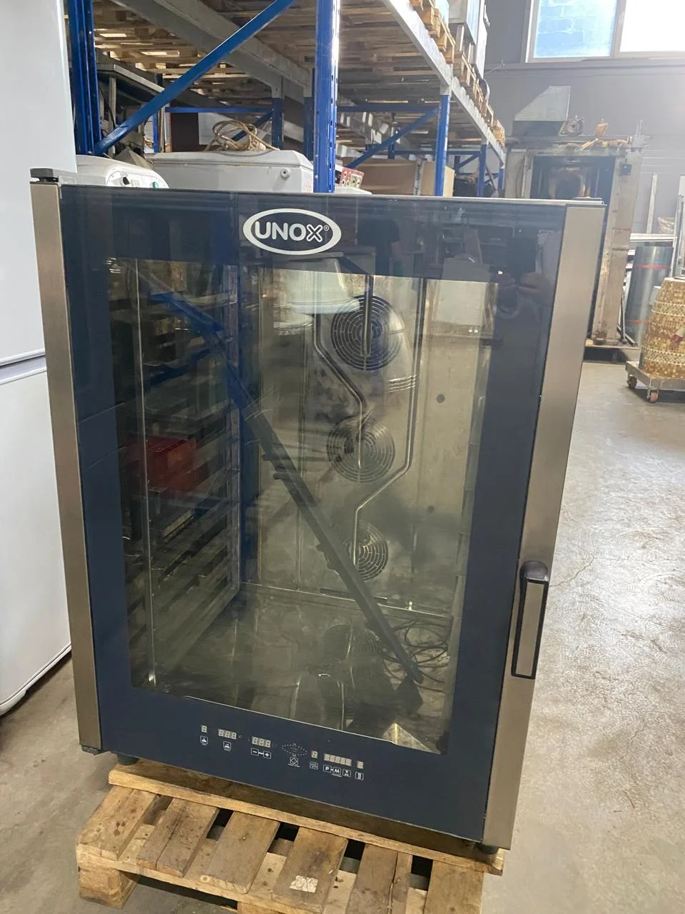 Печь конвекционная Unox XBC   805E, 10 уровней. 5