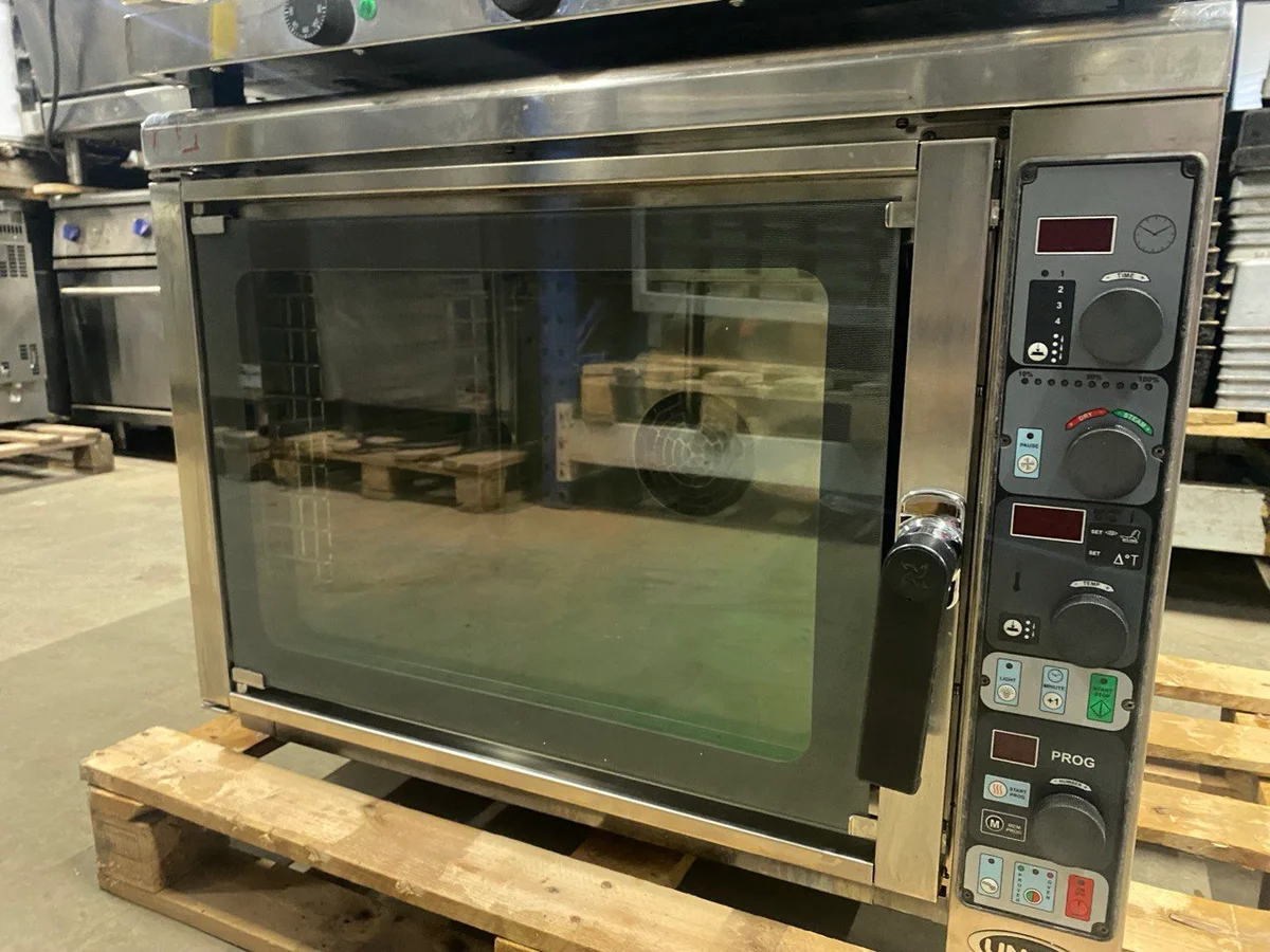 Печь конвекционная Unox XB 603G, 6 уровней под лист 530*325 мм.